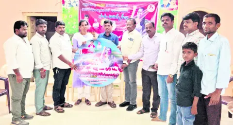 Unveiling the song CD Secretariat member Bal Narasimha