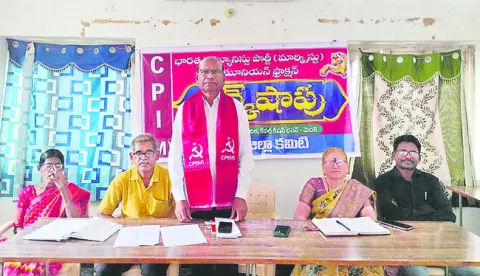 సమస్యల పరిష్కారానికి పోరాటం