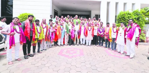 కేసీఆర్‌తోనే అన్నివర్గాలకు న్యాయం 