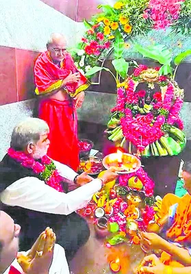 గ్రామాభివృద్ధికి కృషి 