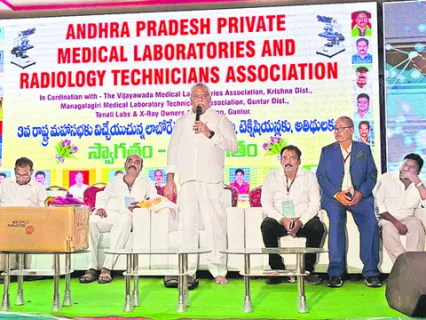 మెడికల్‌ టెక్నీషియన్ల హక్కుల సాధనకు కృషి 
