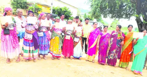 ‘పోడు’ పట్టాల లొల్లి! 
