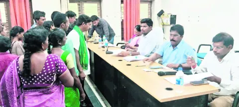 గిరిజనుల ఆర్థికాభివృద్ధికి పథకాలు