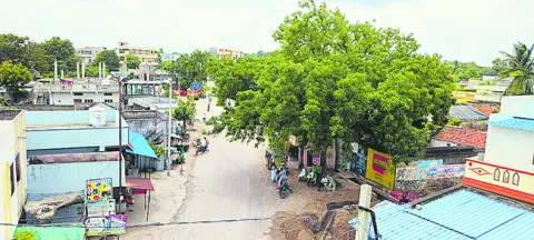 ‘ఆధార్‌’ లేక అవస్థలు 