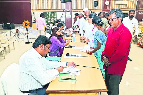 ప్రజావాణికి వినతుల వెల్లువ