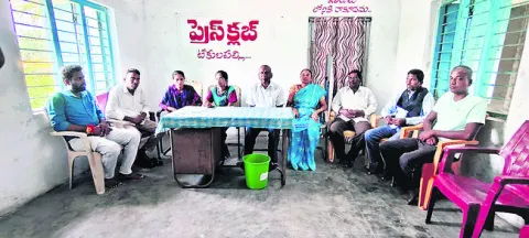 పోలీసులు  సమగ్ర విచారణ చేపట్టాలి