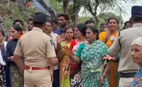 ఓటేయనీయండి.. ప్లీజ్‌