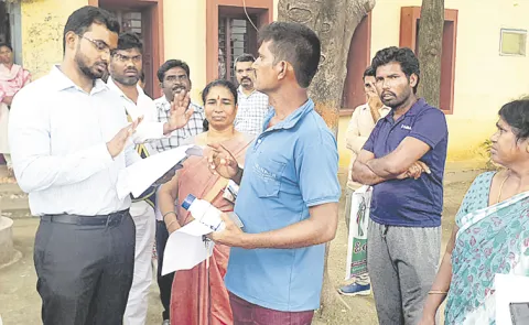 Victim protested being denied an Indiramma house