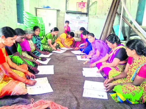 కొత్త సంఘాల ఏర్పాటు ఎప్పుడో?