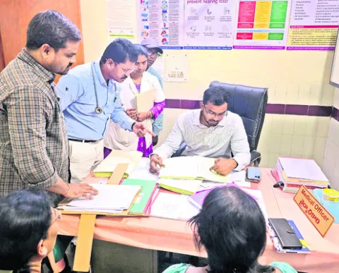 వైద్య శిబిరాలు ఏర్పాటు చేయాలి
