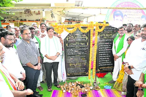 అనుబంధ రంగాల అభివృద్ధికి పెద్దపీట 