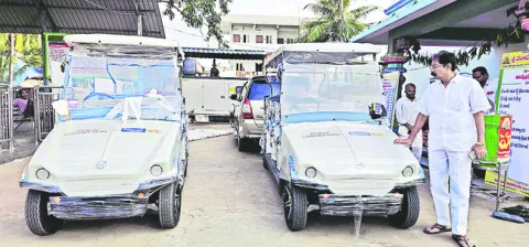 వాడపల్లి ఆలయానికి బ్యాటరీ కార్లు 