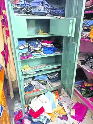 కొత్తవలసలో మరో చోరీ