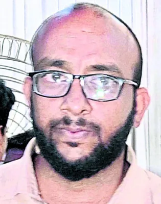 నకిలీ