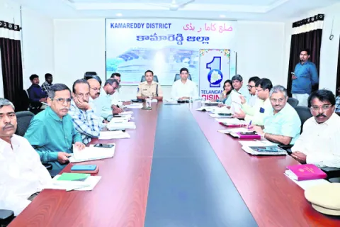 అతి భారీ వర్షాలు కురిసే అవకాశం