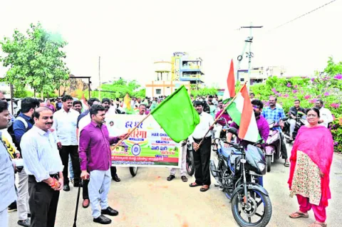 హర్‌ ఘర్‌ తిరంగాలో అందరూ పాల్గొనాలి 