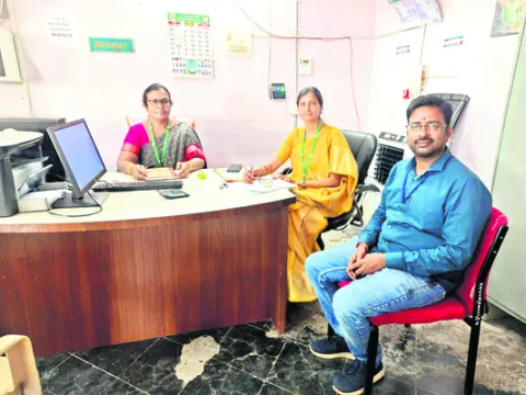 ‘ఉమ్మడి జిల్లాలో రూ. 120 కోట్ల రుణాలిచ్చాం’ 