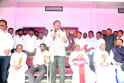 విద్యకు ప్రభుత్వం అధిక ప్రాధాన్యత