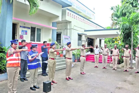 ‘డ్రగ్స్‌ రహిత సమాజ నిర్మాణమే లక్ష్యం’