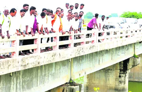 జీవనదిగా వరదకాలువ