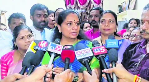 కాంగ్రెస్‌ పాలనలో యూరియా కష్టాలు