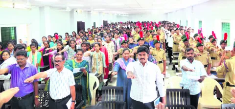 మాదక 