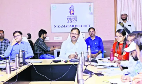 అత్యవసరమైతేనే బయటికి రండి