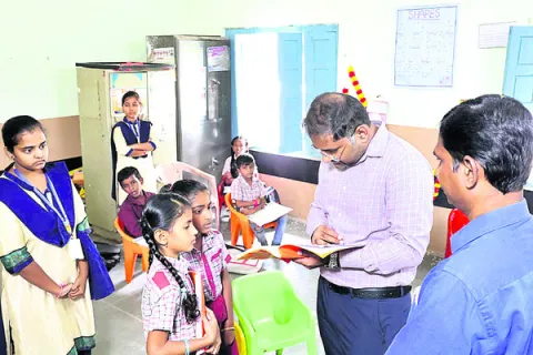 బిల్లులు ఇస్తున్నారా?