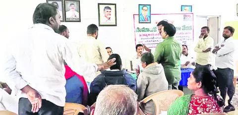 బినామీ వ్యక్తులు గోకులం షెడ్లు నిర్మించుకోవచ్చా?