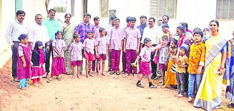 ప్రభుత్వ పాఠశాలల పనితీరు భేష్‌ 