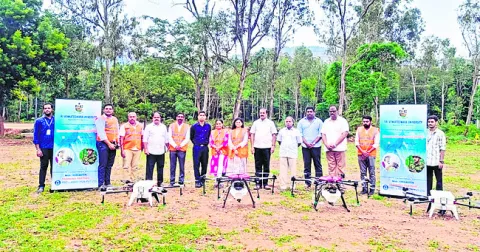 డ్రోన్‌ ఎకోసిస్టమ్‌ అభివృద్ధికి కృషి 