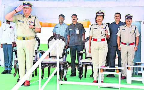 స్వాతంత్య్ర దినోత్సవ ఏర్పాట్ల పరిశీలన