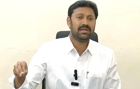 Re polling should be conducted in 15 polling stations says Avinash Reddy