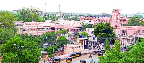 వీడని బాధ్యతారాహిత్యం 