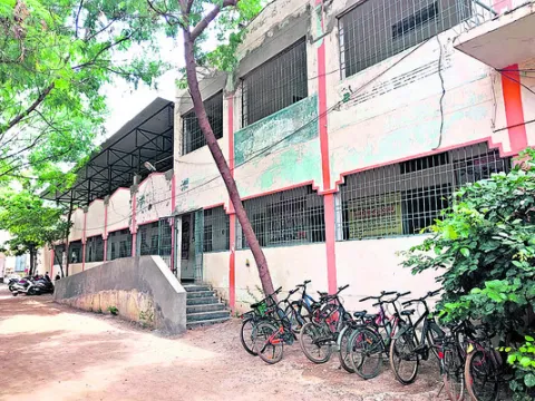 నాల్గోసారి ఉత్తమ స్కూల్‌గా.. 