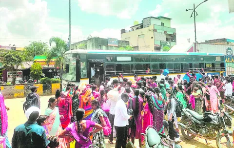 ఆదాయం అదుర్స్‌