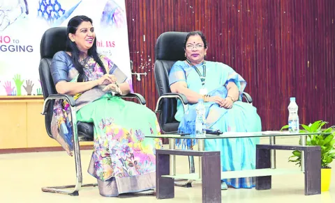 ఆత్మవిశ్వాసాన్ని దెబ్బతిసే ర్యాగింగ్‌ 
