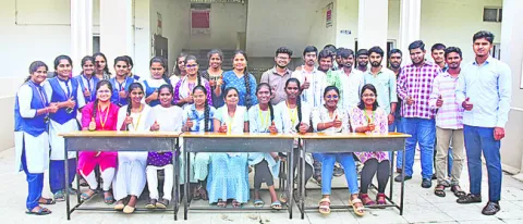 కొలువులు రావాలి.. సంపద పెరగాలి