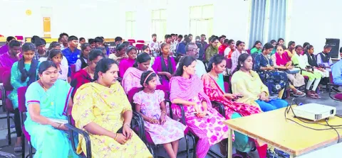 అవినీ