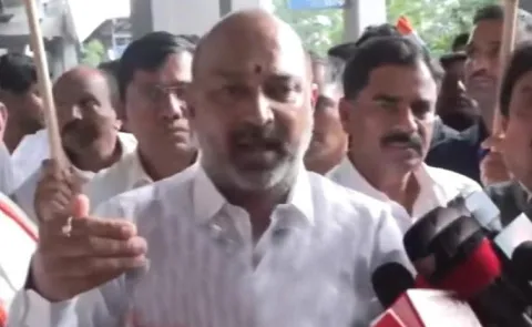 BJP :Leader Bandi Sanjay Takes On Congress