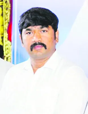 కూటమి పాలనలో ప్రజాసామ్యం ఖూనీ 
