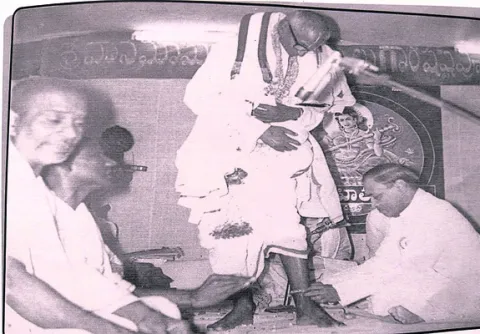 అభినవ