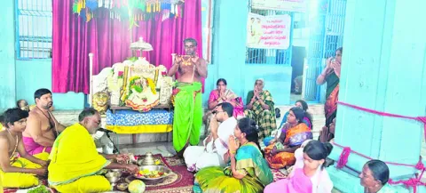 వైభవంగా నిత్యకల్యాణం