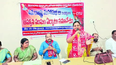 సమస్యలు పరిష్కరించాలి 