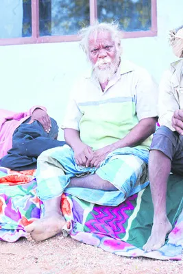 విద్యుదాఘాతంతో కూలీ మృతి 