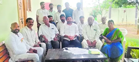 ఓర్వలేకే తప్పుడు ఫిర్యాదులు 