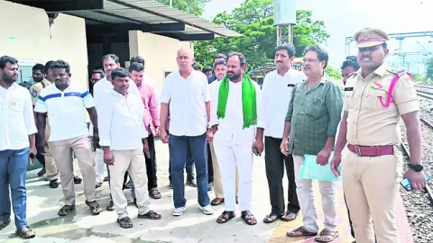 ఆర్మీ జవాన్‌ కుటుంబానికి అండగా నిలుస్తాం..