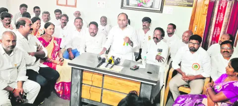 రాష్ట్రంలో రౌడీరాజ్యం 