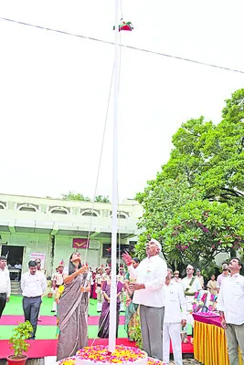అర్హులకు సంక్షేమ ఫలాలు