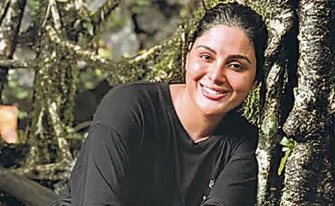 Samyuktha Menon recent forest trek adventure